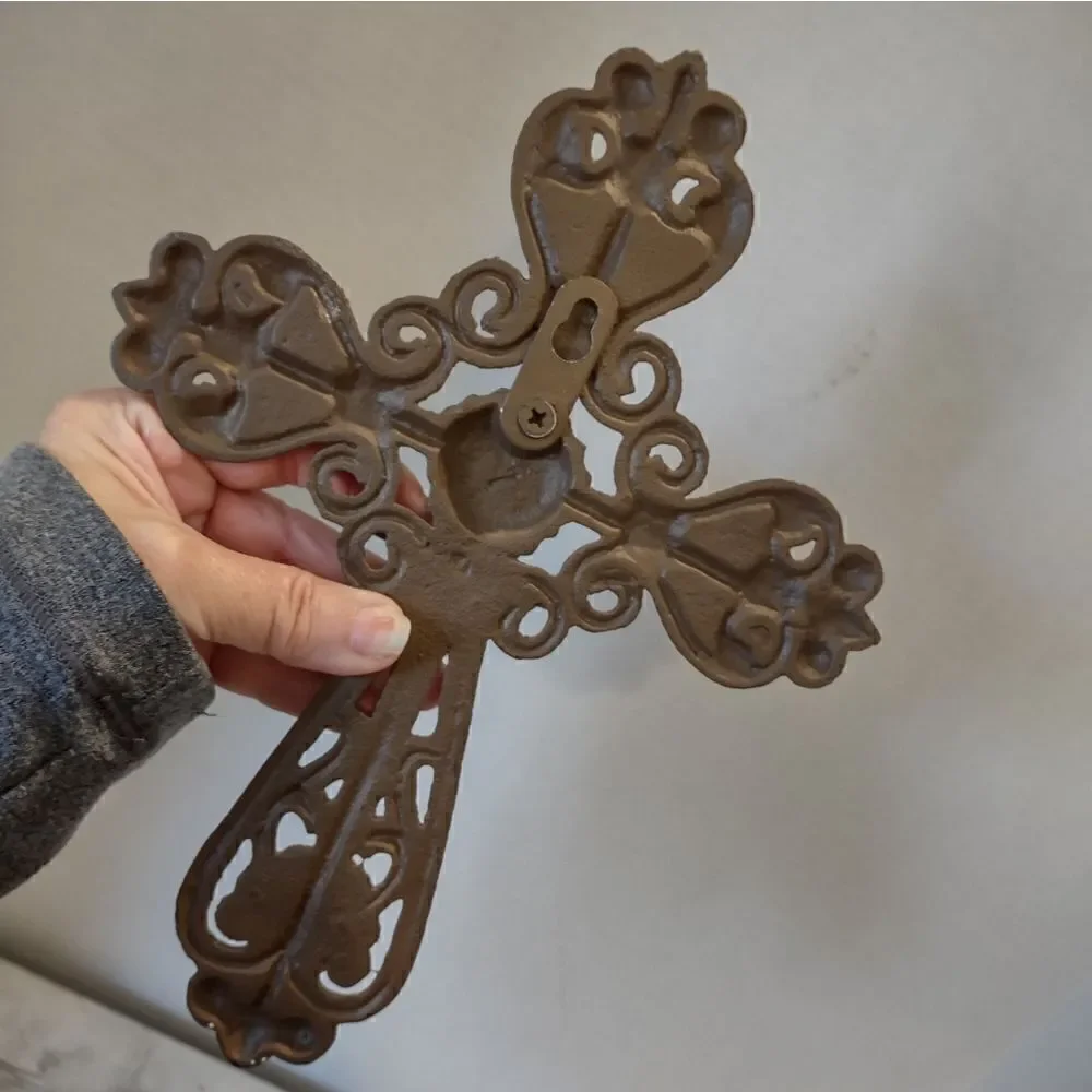 👍 Set of two different cross wall hanging candle holders.  Metal & Iron. C6